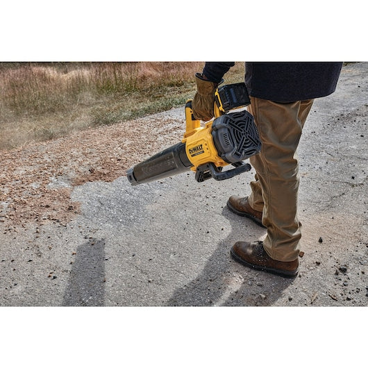 DeWalt 18V XR 200KMH Axial Blower 5AH Kit DCMBL562P1-XE